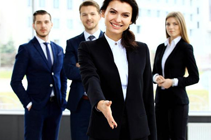 法院如何执行债务偿还？